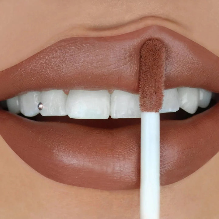 Labial líquido mate Beauty Creations Velvet stay Choco latte