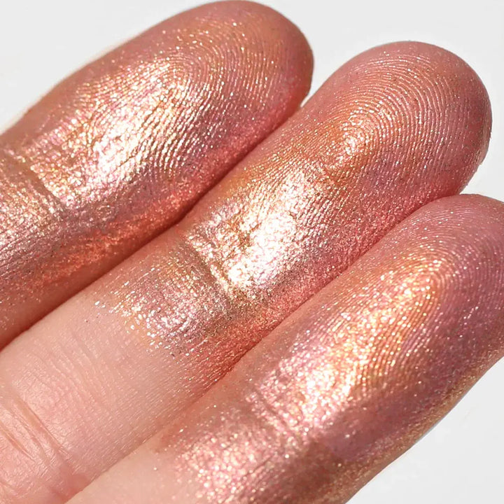 Sombra en barra Moira Stellar glaze stick 04 Beauty queen