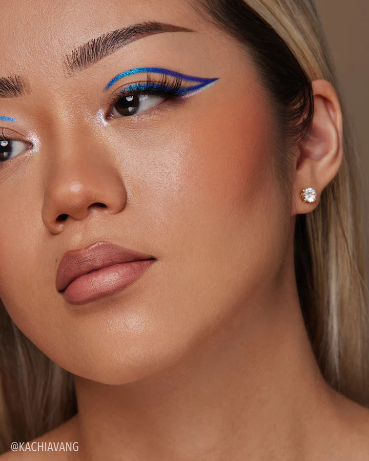 Delineador retractil Moira Supernova Multichrome 009 Buzz