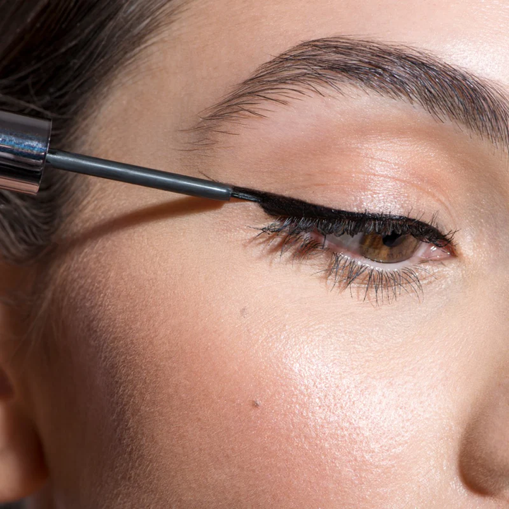 Delineador liquido Marifer Cosmetics Negro