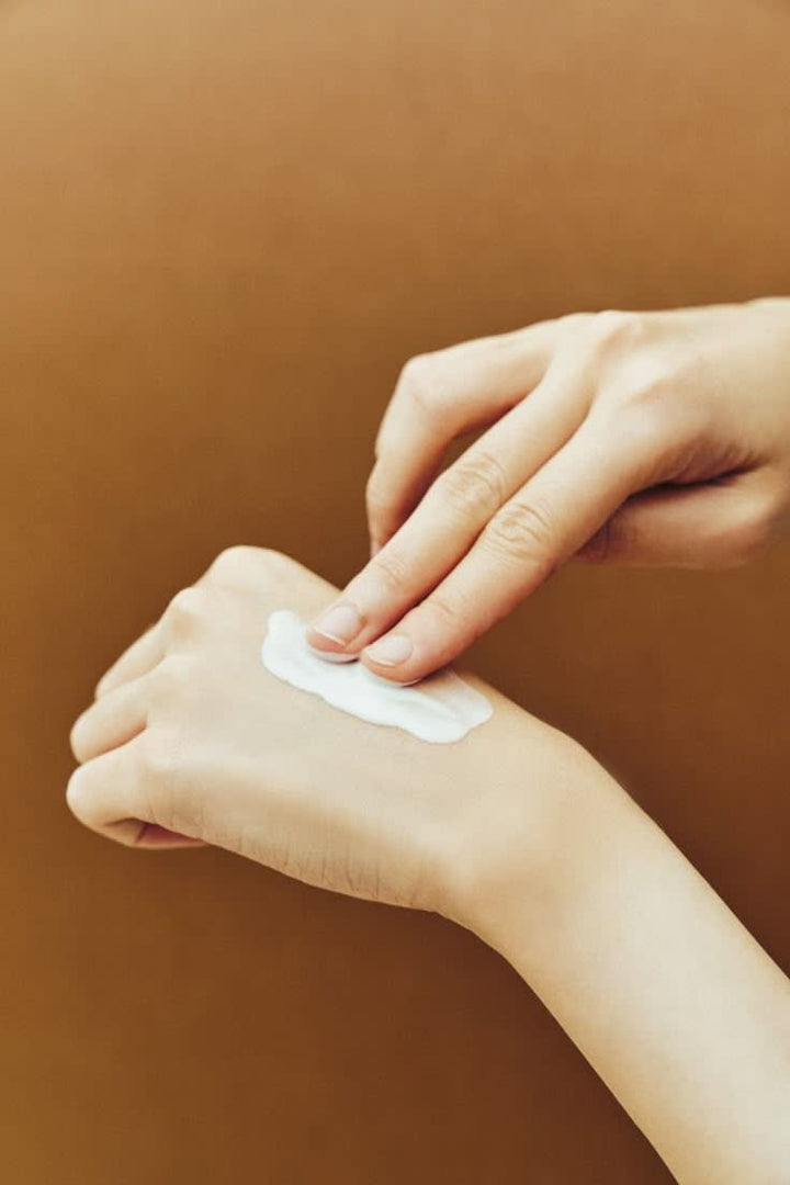 Protector solar Skin1004 Probio-cica Glow Sun Ampoule 50 gr - Iconika Beauty Shop