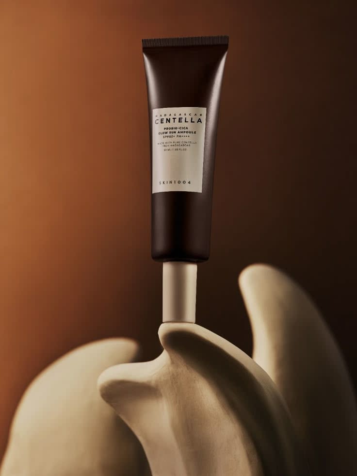 Protector solar Skin1004 Probio-cica Glow Sun Ampoule 50 gr - Iconika Beauty Shop